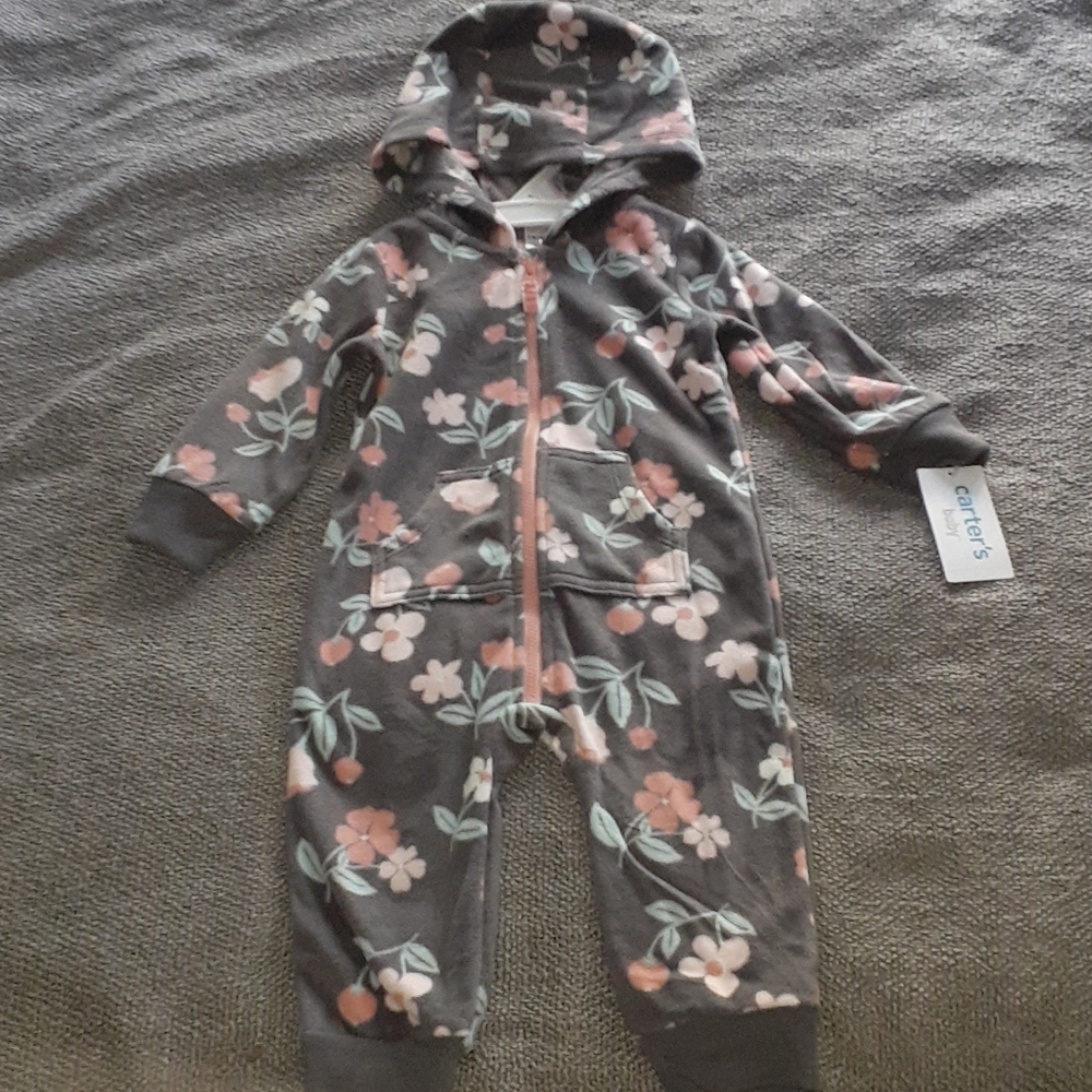 Baby / Infant Carter's Hooded Bodysuit NWT